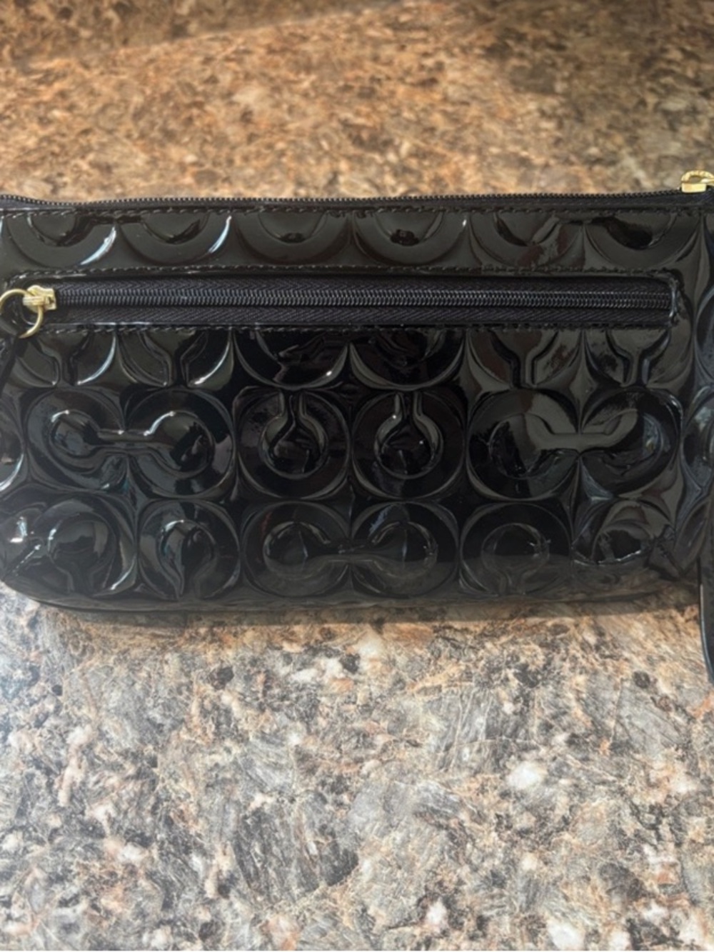 Coach Peyton OP ART Black Patent Leather Signature Wristlet - Picture 3 of 6